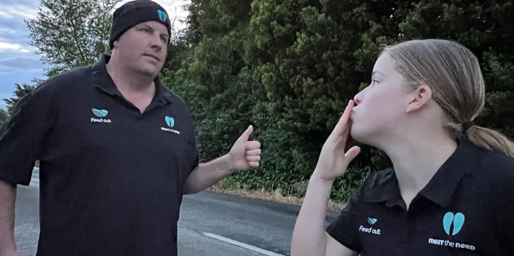 the hickey tour hitchhiking from auckland to christchurch to drive food banks donations